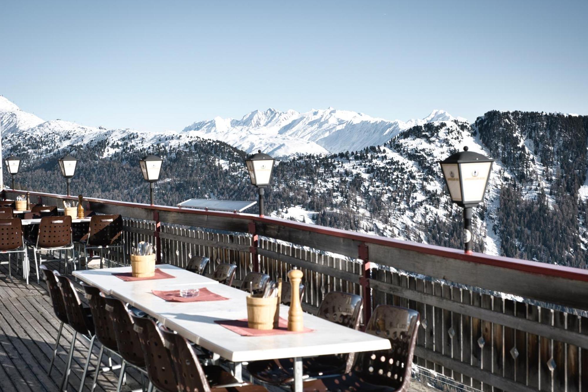 Hotel Aletschhorn بيلالب المظهر الخارجي الصورة